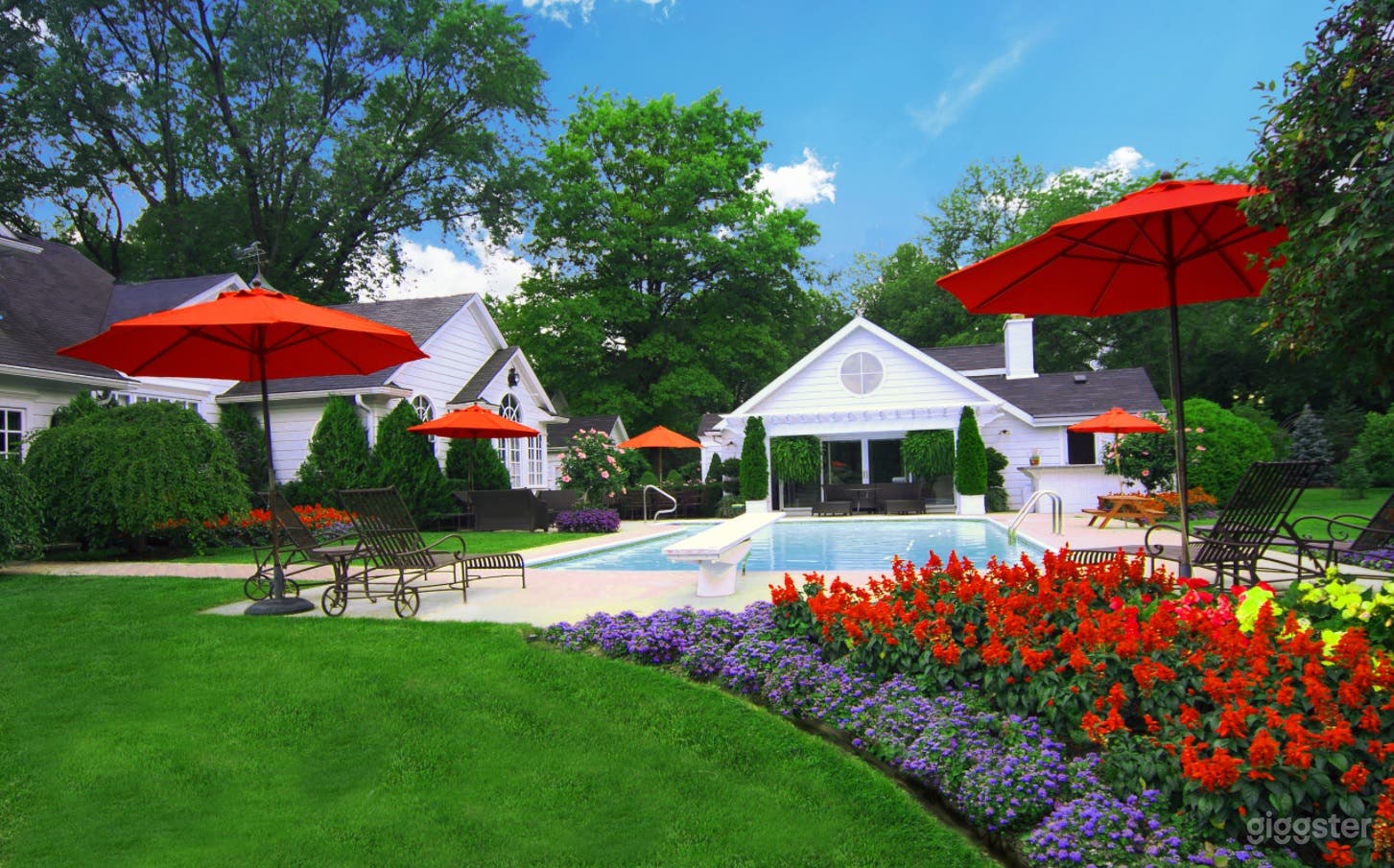 Swimming Pool Gardens Photo 1