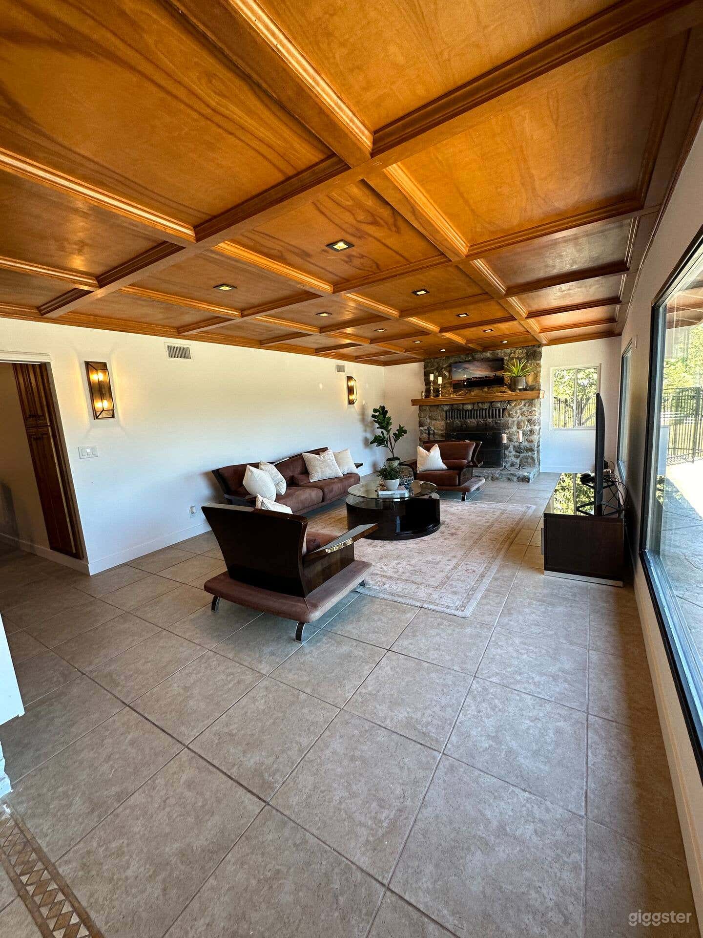 Captivating, Newly-renovated Farm House Photo 2