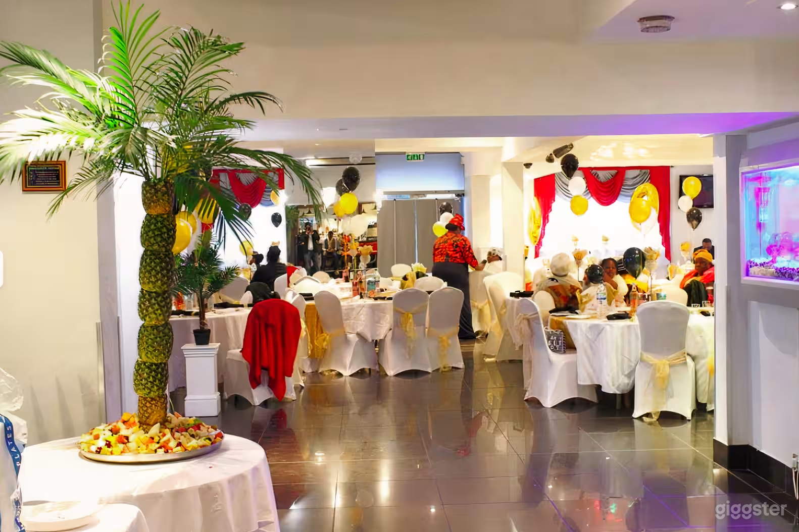 Exquisite &amp; Elegant Event Venue in East London Photo 4