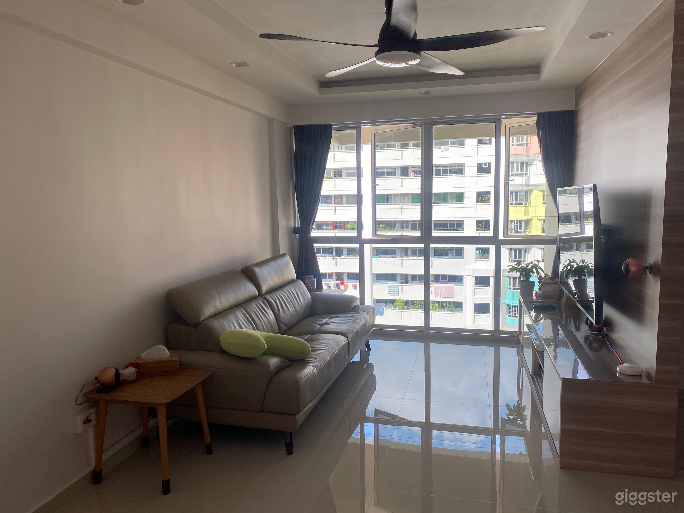 Newly renovated e- masionette Photo 2