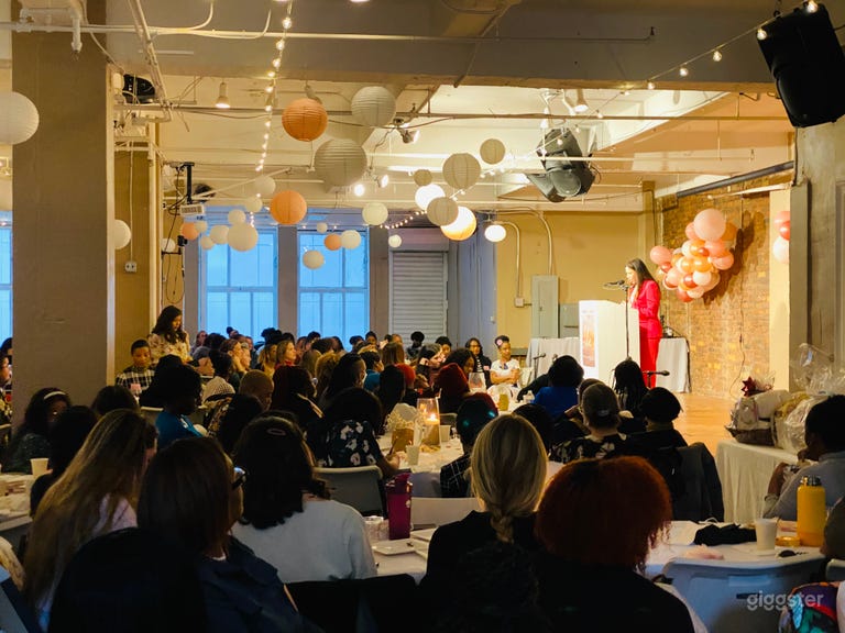  Urban Chic Hub: 5000 Sq Ft Industrial Event Space 