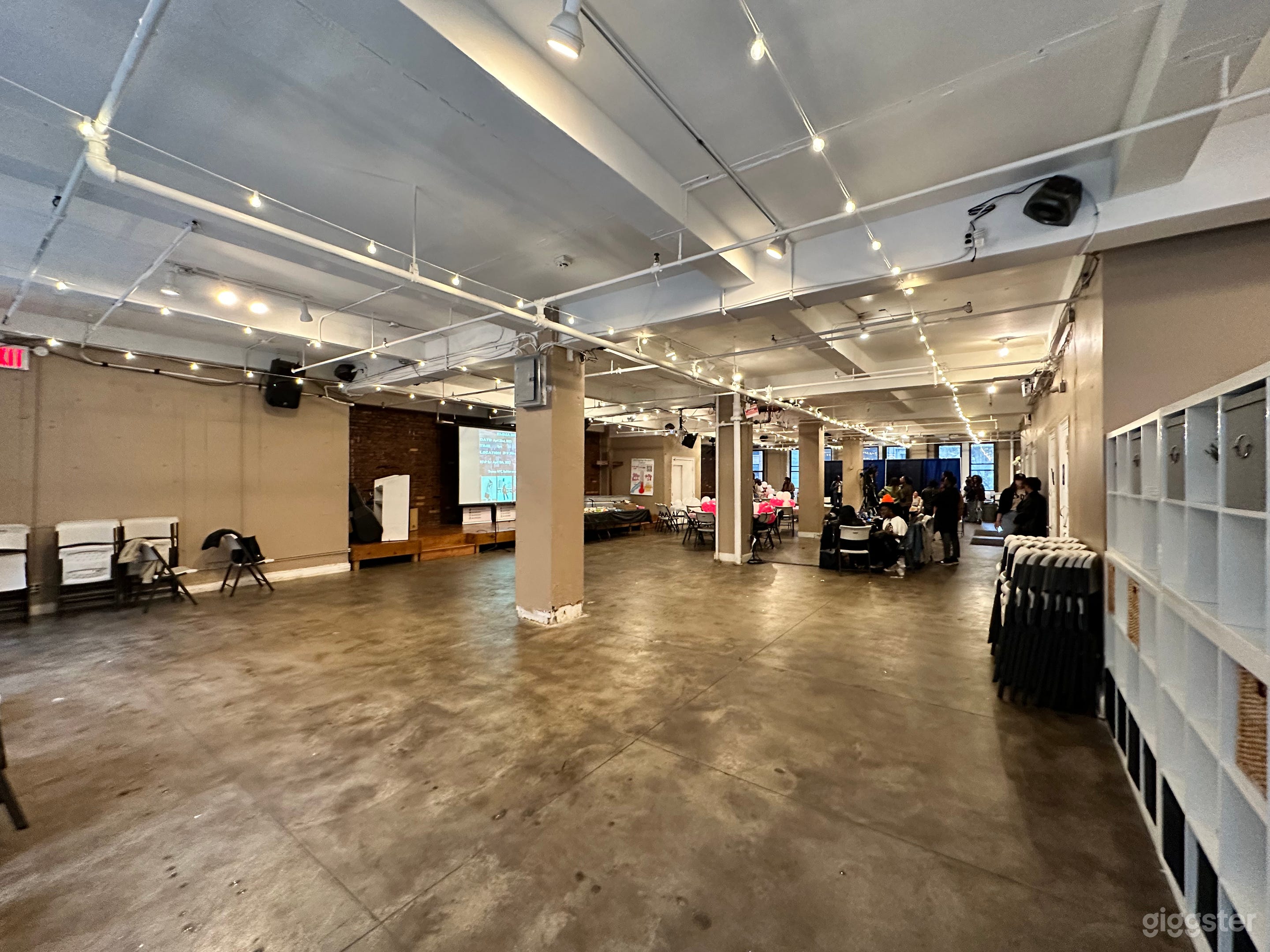 Urban Chic Hub: 5000 Sq Ft Industrial Event Space Photo 1