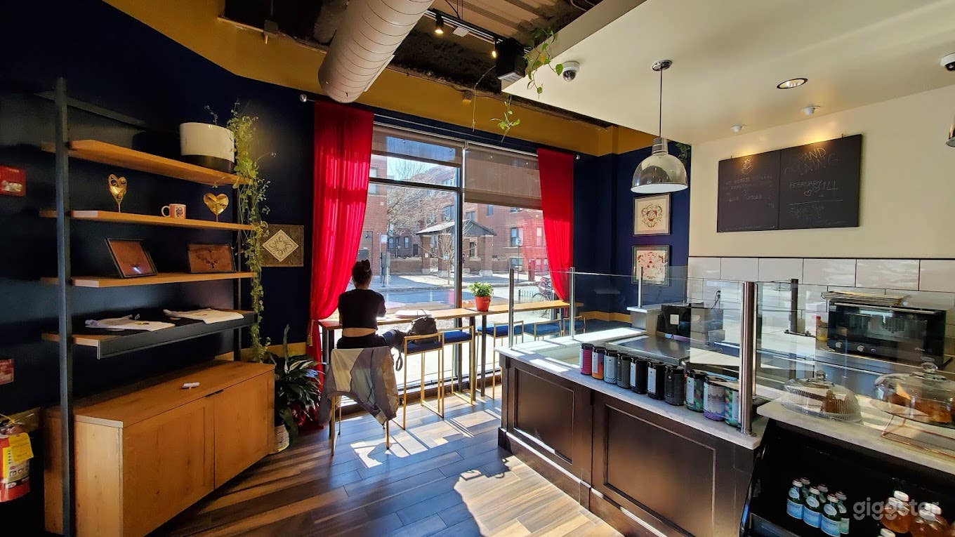 Cozy Cafe - Boystown Photo 2