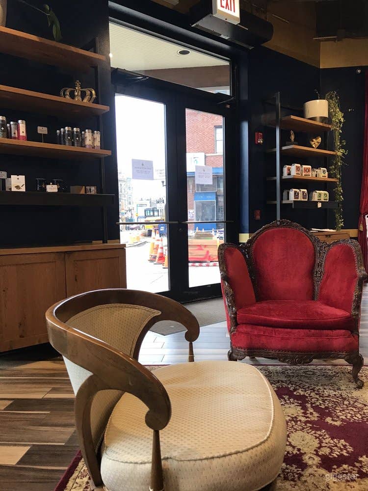 Cozy Cafe - Boystown Photo 4