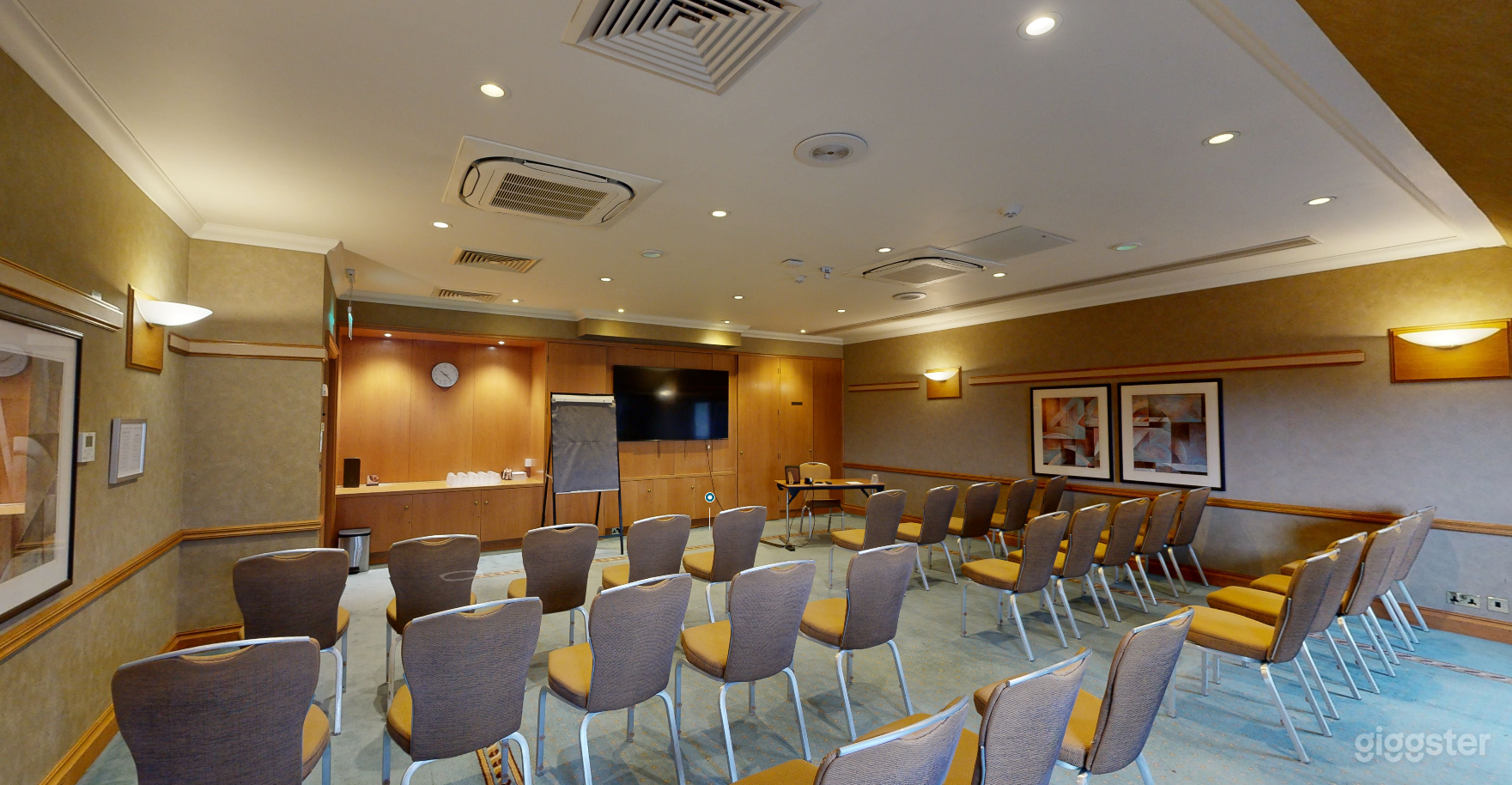 The Harrington Suite Photo 1