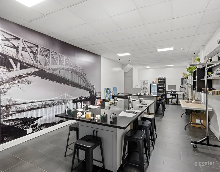  Modern Creative Workshop & Studio in Astoria 