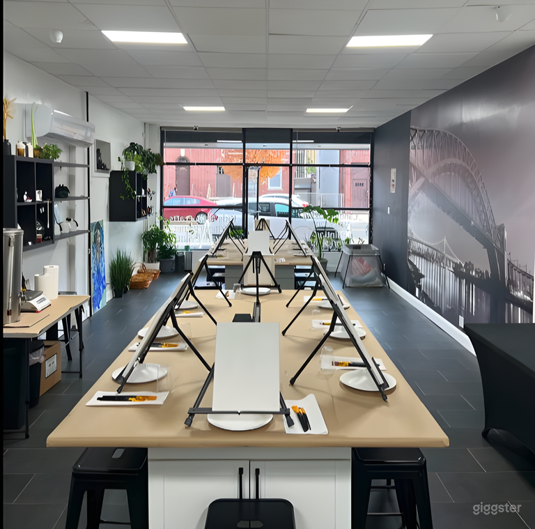  Modern Creative Workshop & Studio in Astoria 