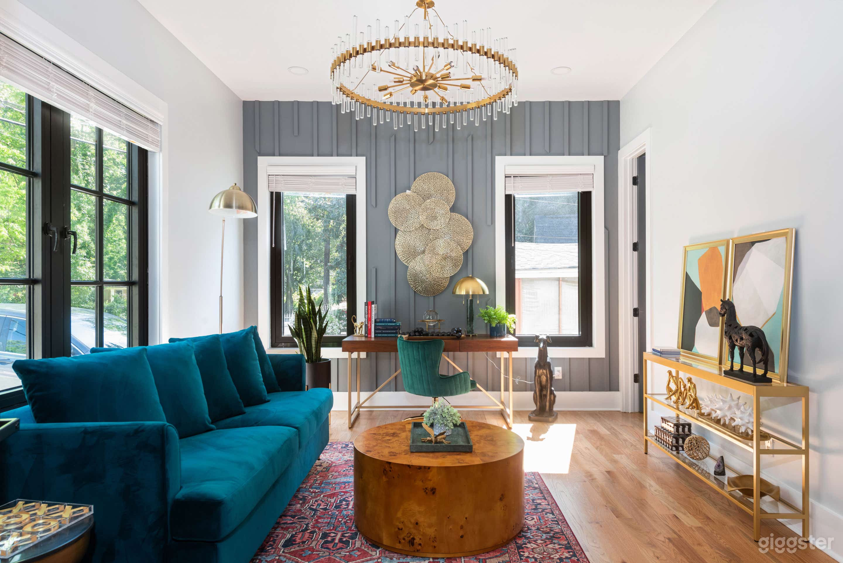 Bright 5BR Home with Porch, Deck &amp; Office Photo 3