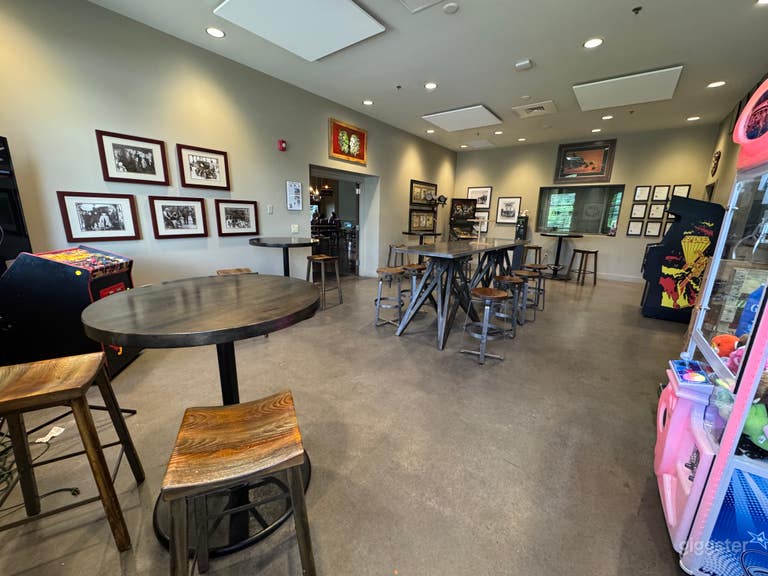  Conference Room up to 30 People 