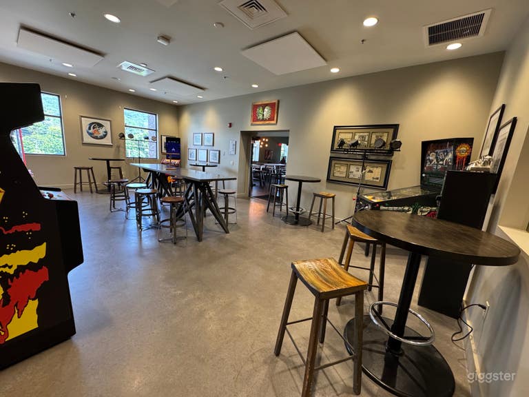  Conference Room up to 30 People 