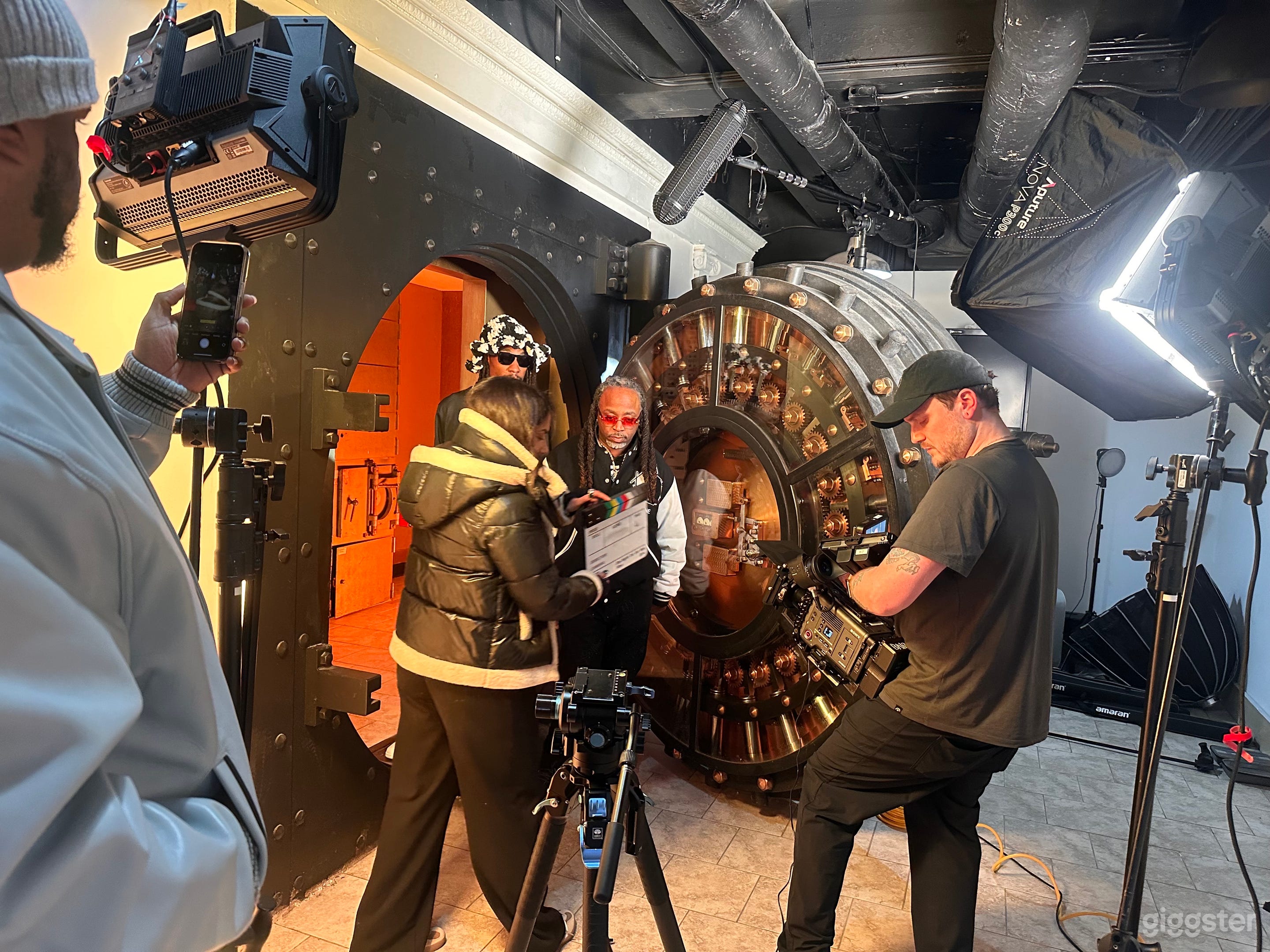 Bank Vault Music Video Film Photo Studio Downtown Photo 1