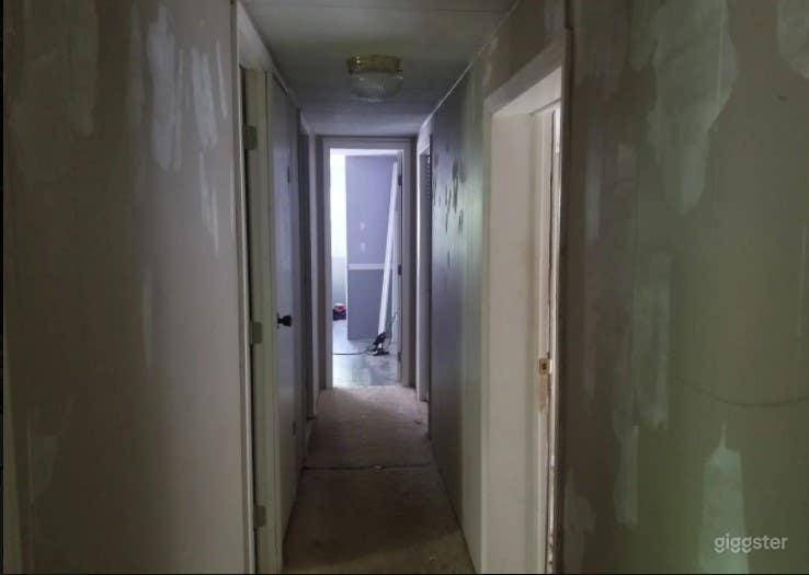 PRIVATE COUNTY HOME Photo 2