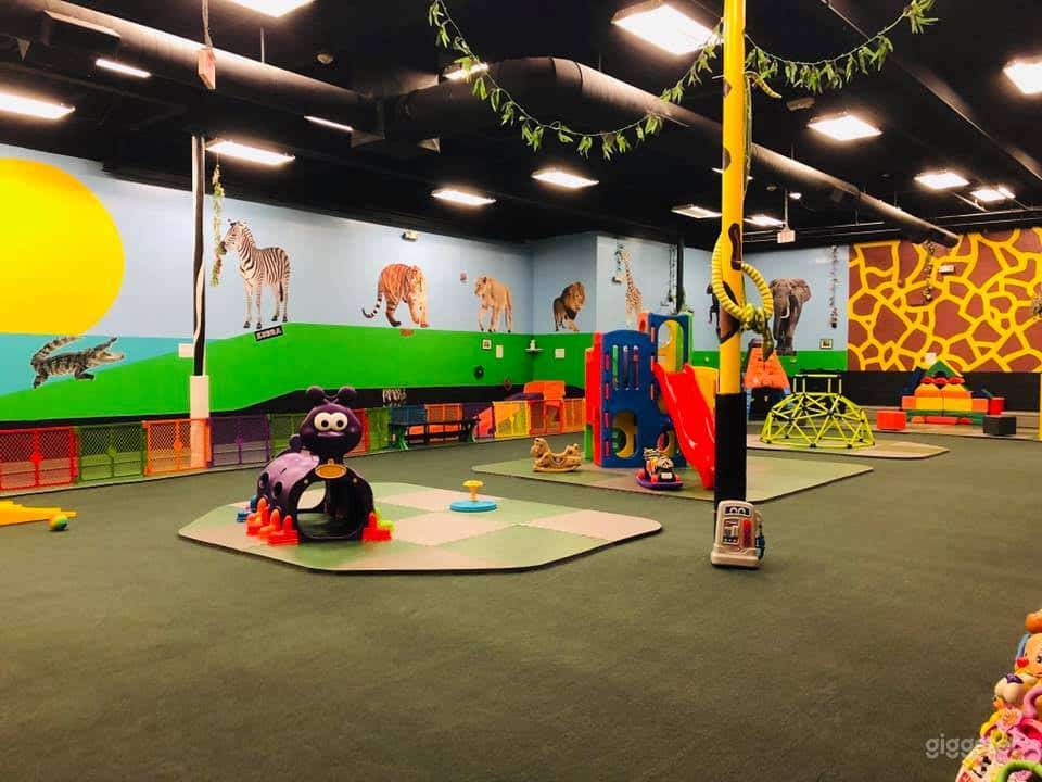 Children's Indoor Playground and Party Venue Photo 3