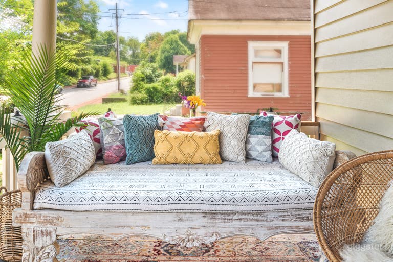  Authentic Indonesian Day Bed made in Bali 