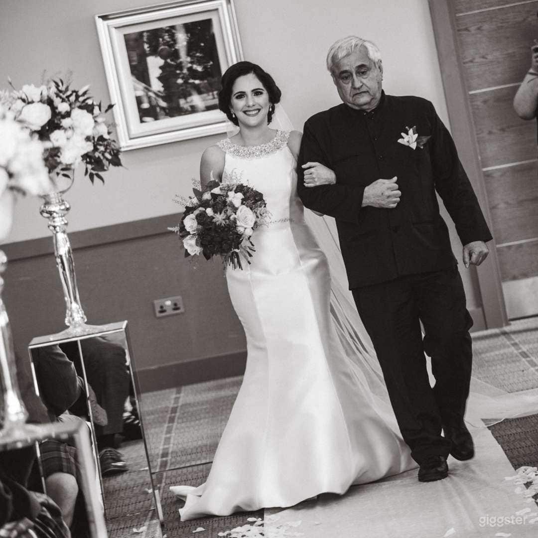 Manor House with Views of Parkland Photo 3