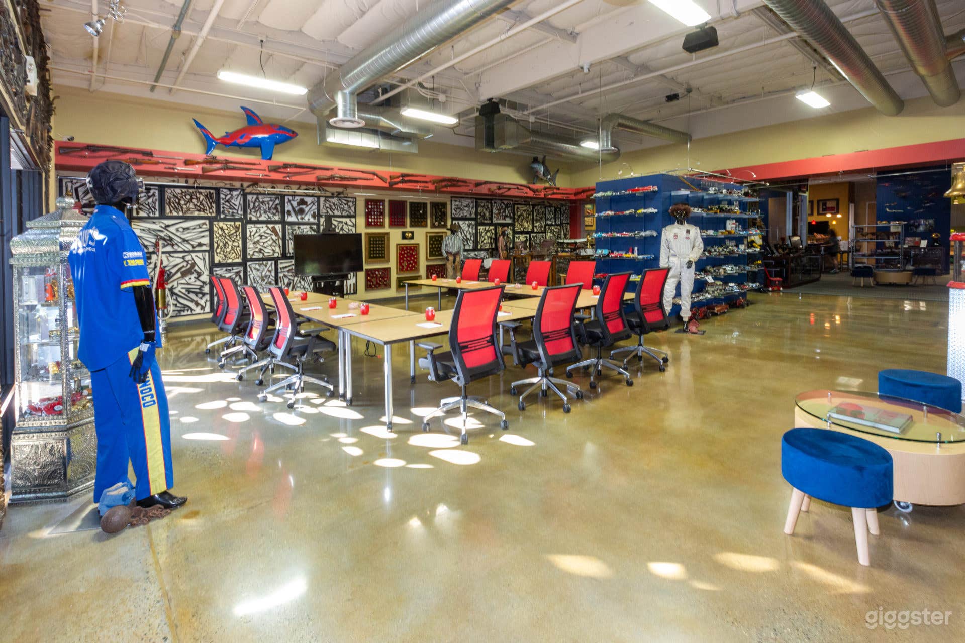 Automobile Museum &amp; Patio Event Space Photo 4