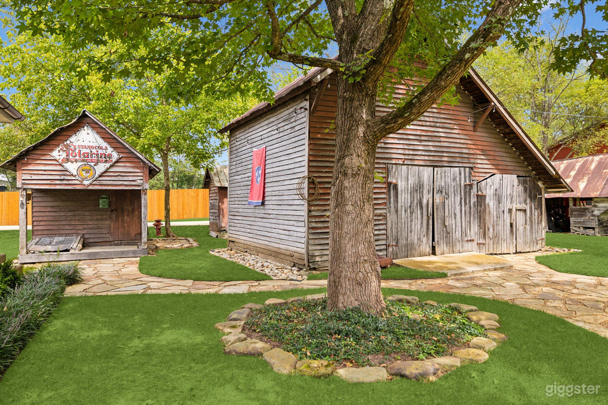 Historic Rustic Hartley House &amp; Farm c. 1786 Photo 1