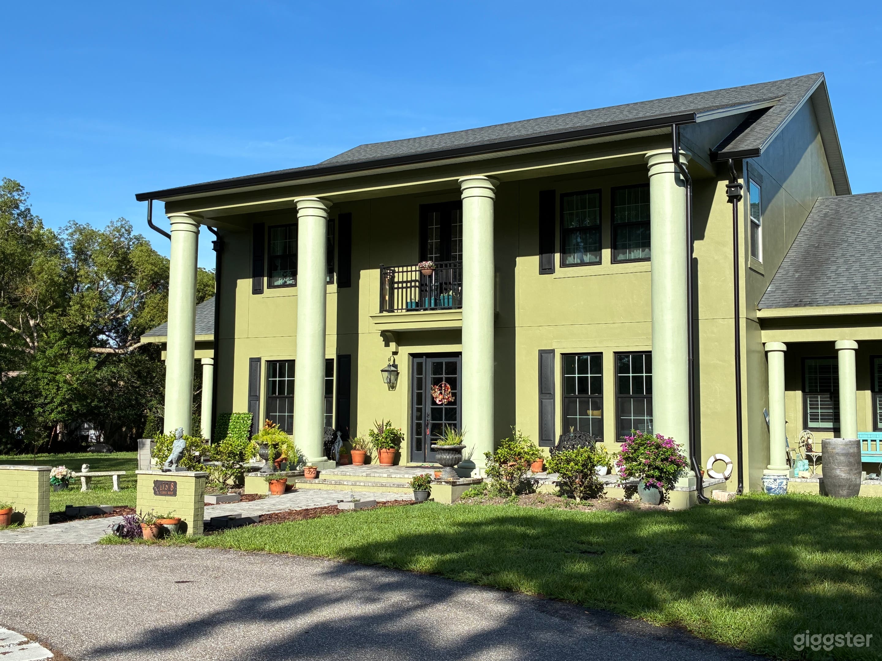 5-Acre Serene Garden Oasis Photo 2