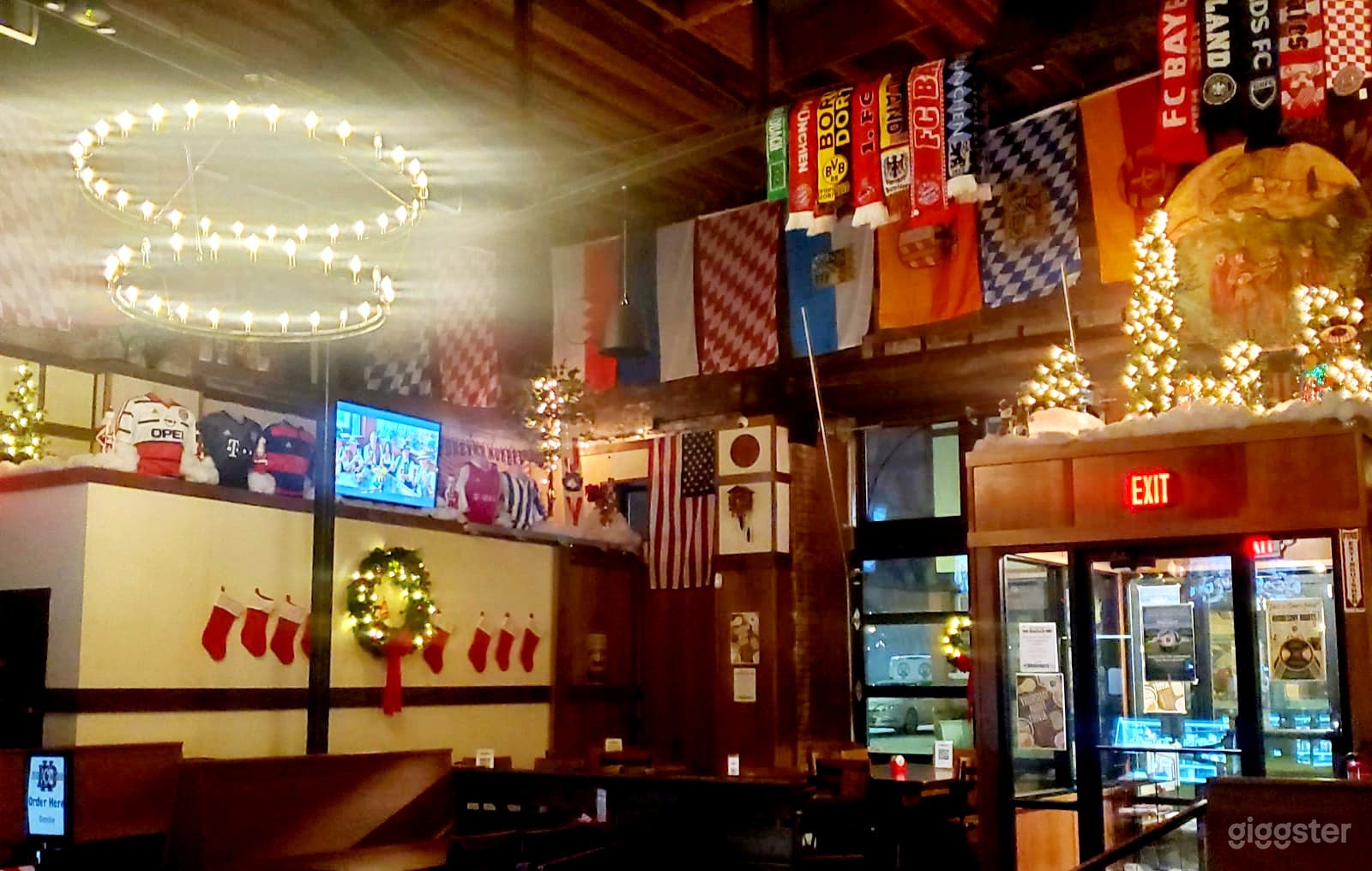 Lighting and Upper Space