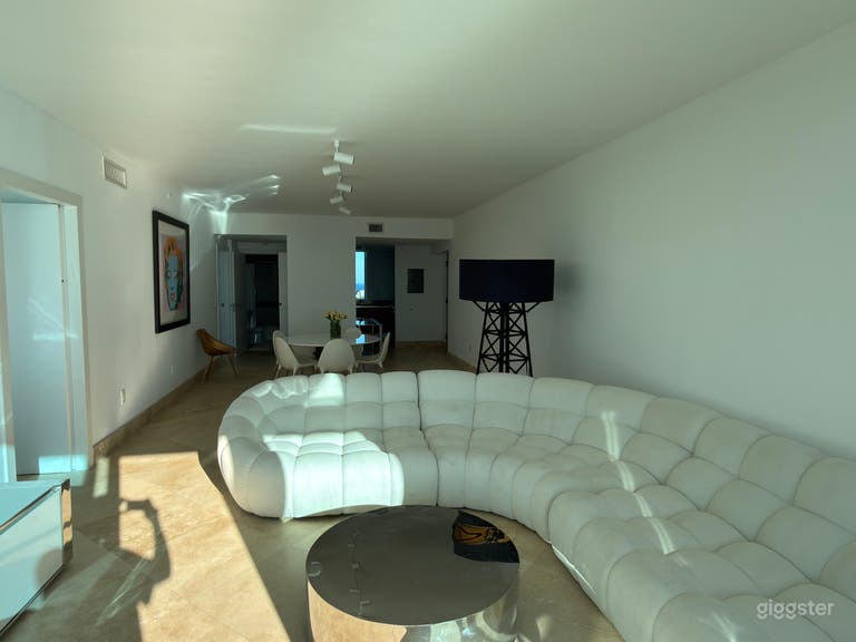  LUXURY PRODUCTION PLACE 