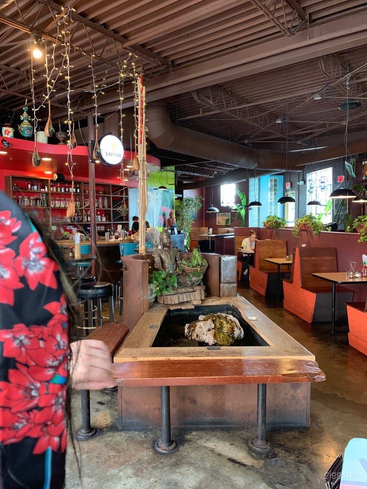  Casual Dining Thai Cuisine 