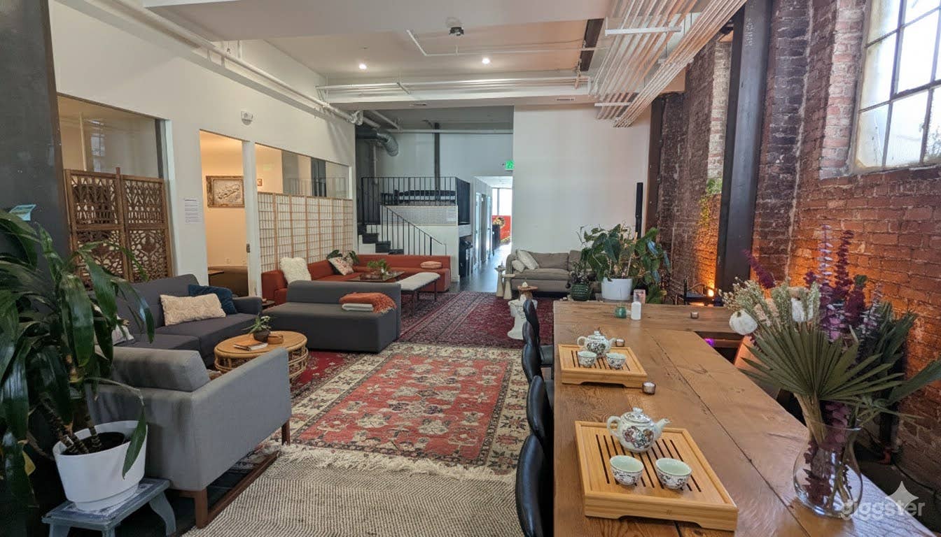 2250 sqft Rustic Gallery for Event & Shoot Space Photo 2