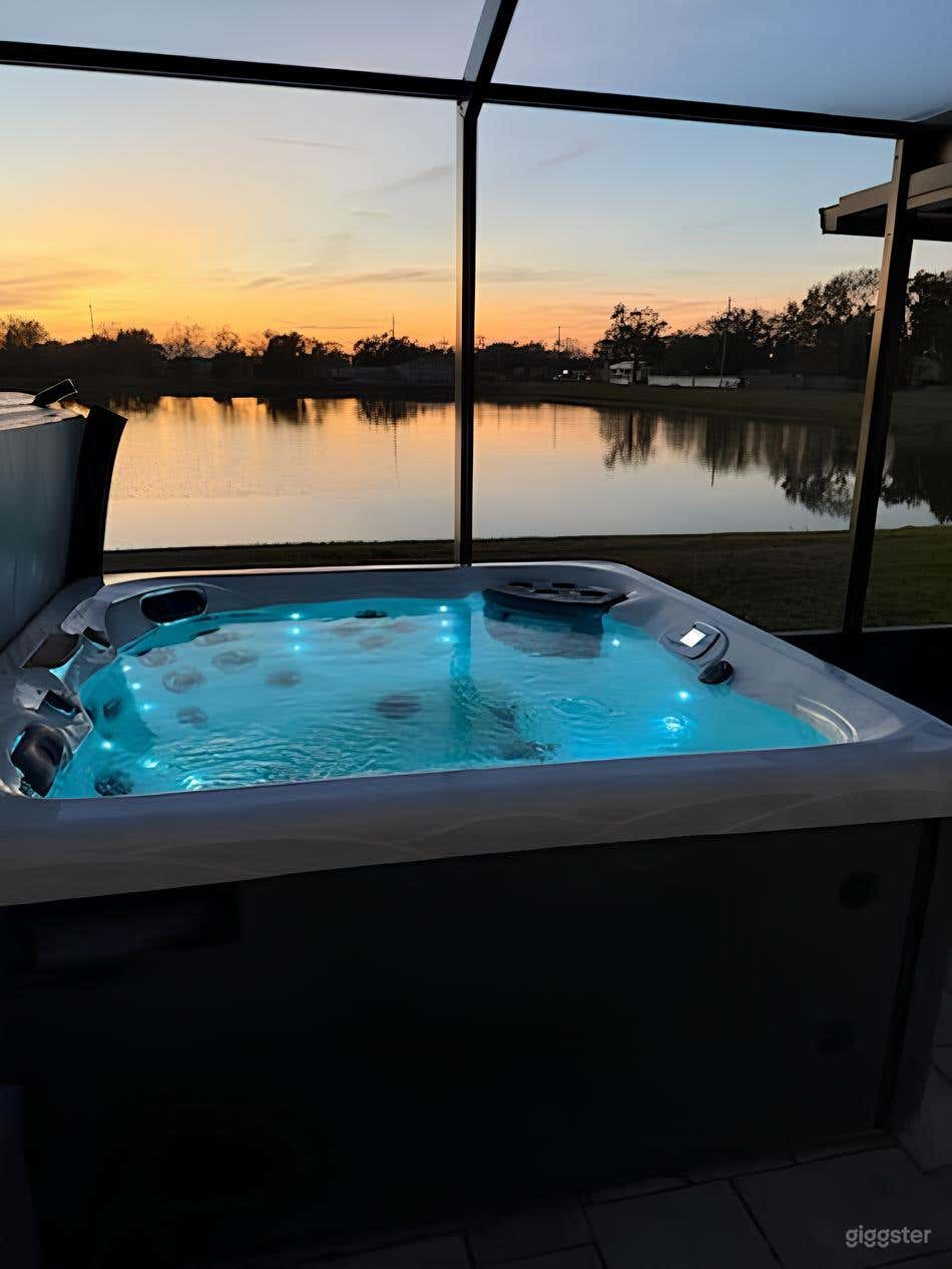 4BR Family Home in Tampa  Photo 2