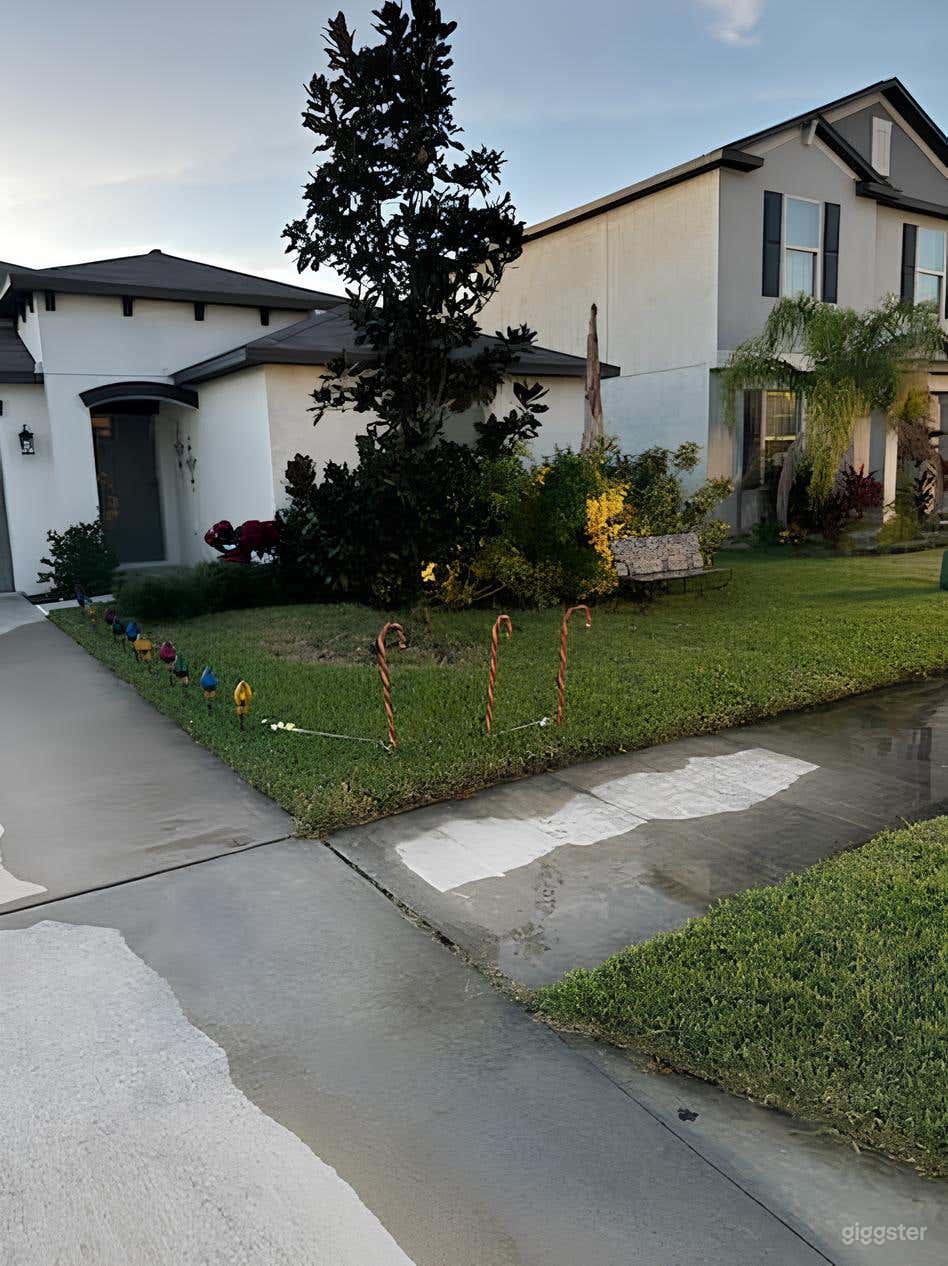 4BR Family Home in Tampa  Photo 1