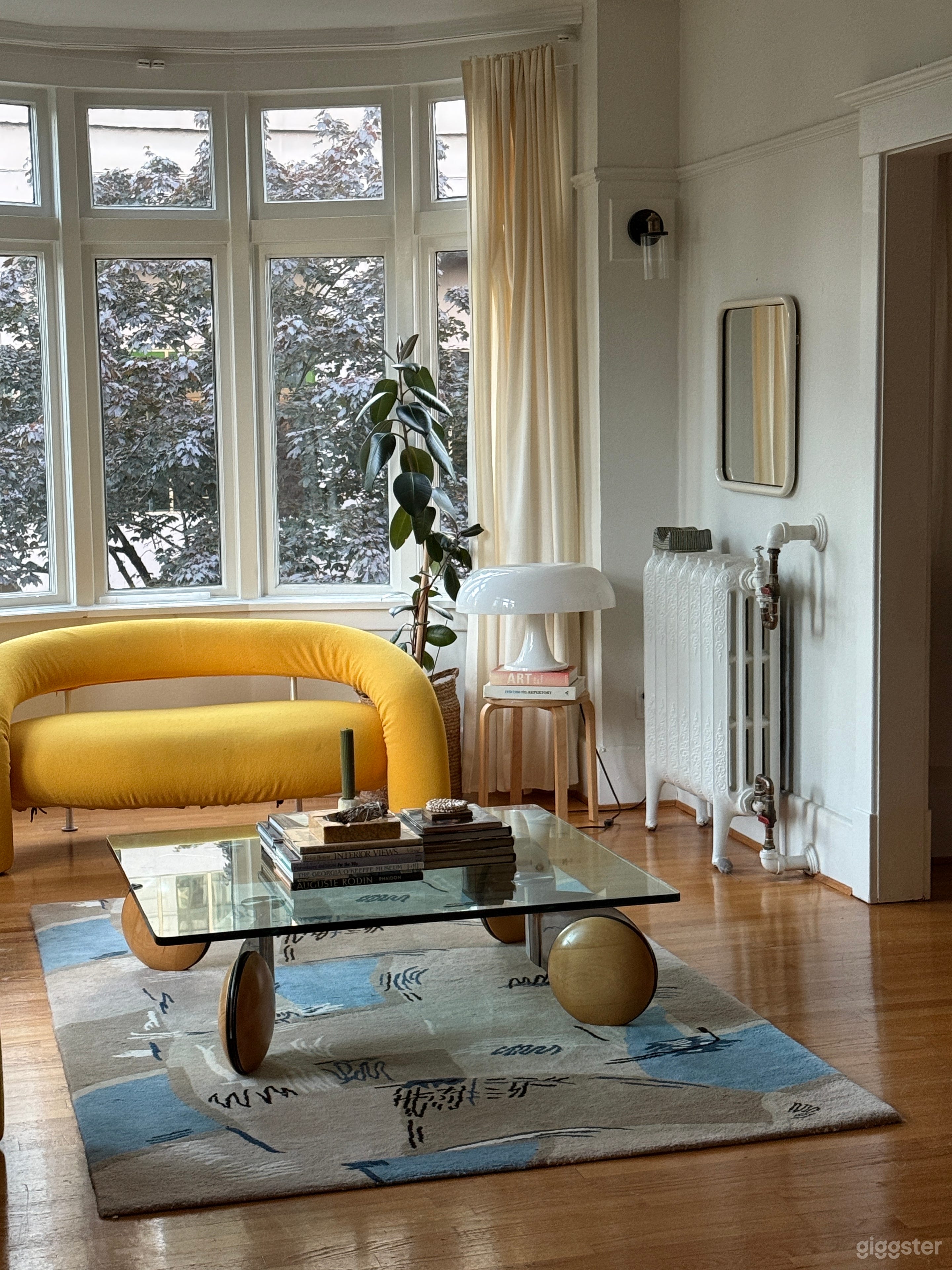 Elevated Character Apartment Photo 2