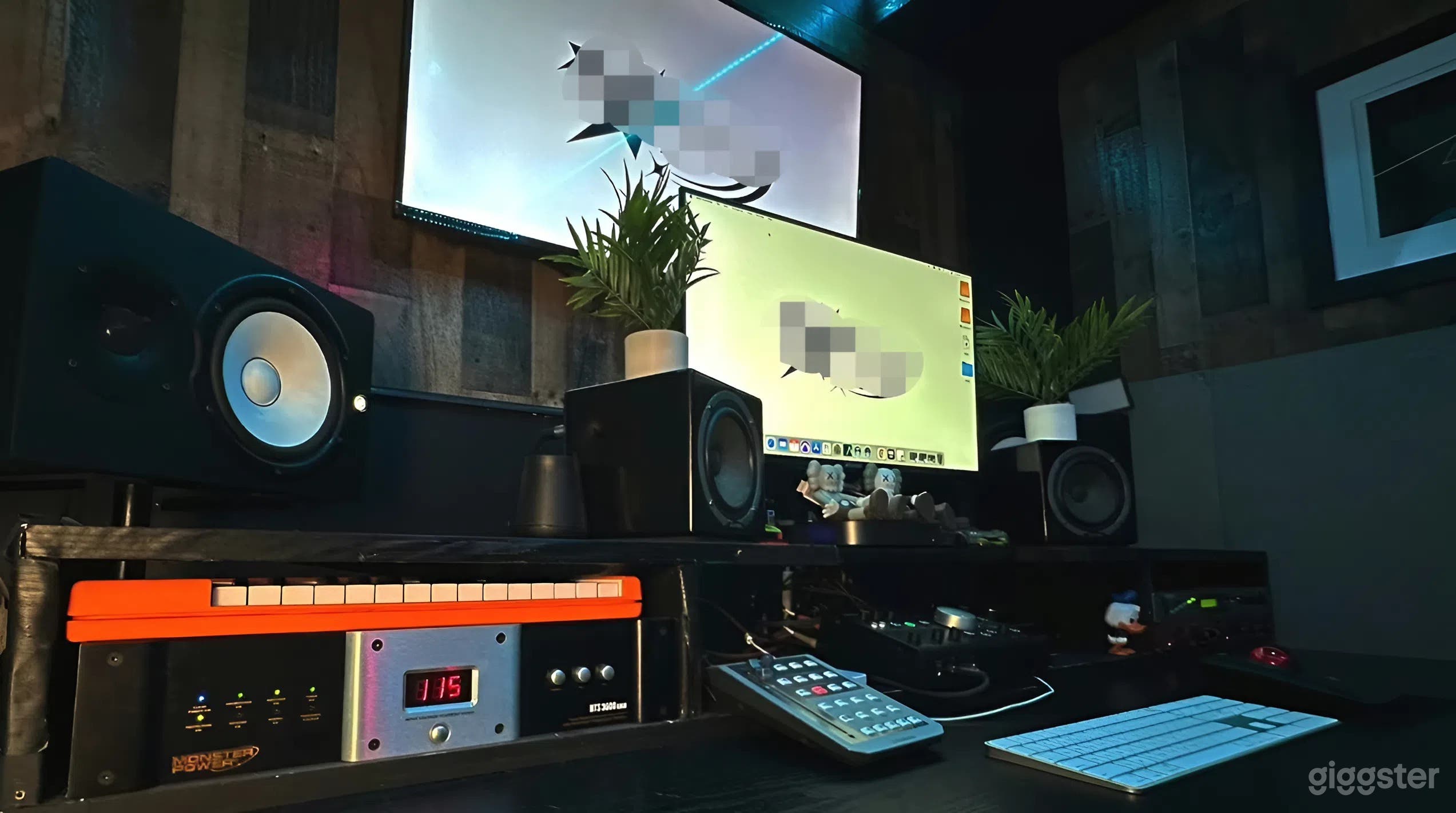 Professional Recording & Production Studio with Vocal Booth Photo 1