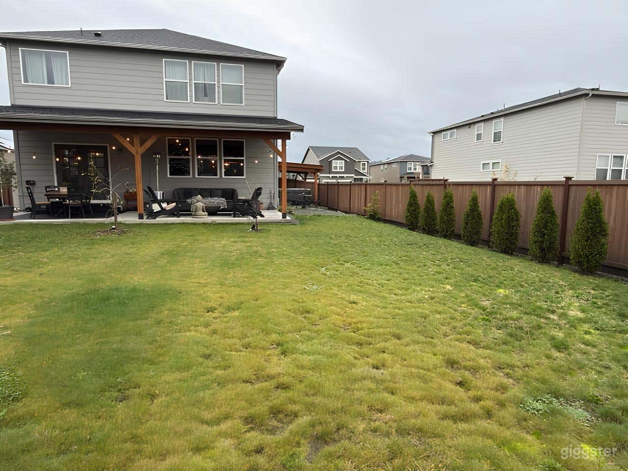 Fully Fenced Backyard Oasis Photo 4