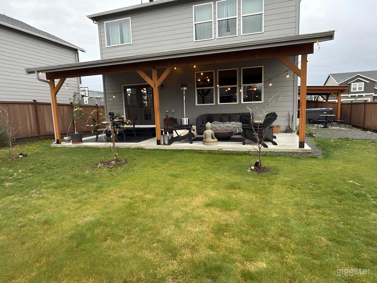 Fully Fenced Backyard Oasis Photo 2