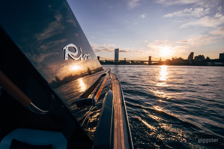  Luxury Private Riva Yacht Located at the World Trade Center 