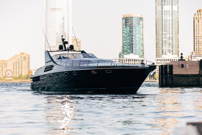  Luxury Private Riva Yacht Located at the World Trade Center 