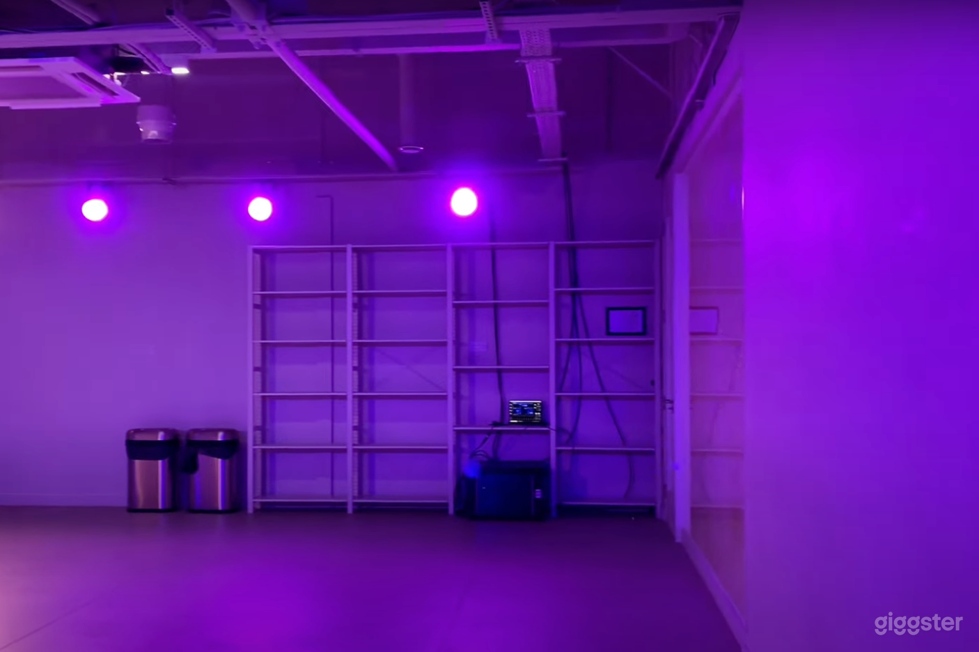 STUDIO 1 at The Manor LDN Photo 3