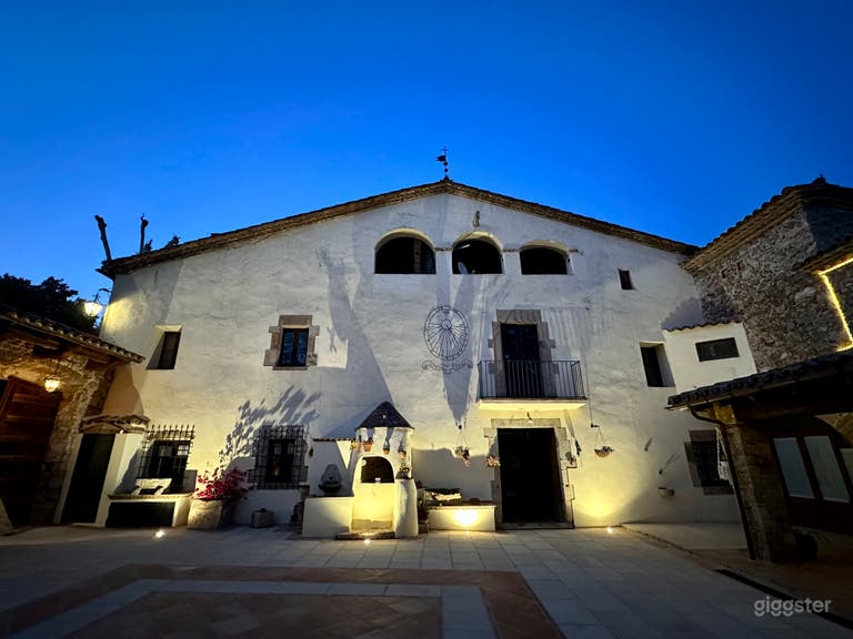  Facade of the old masia 