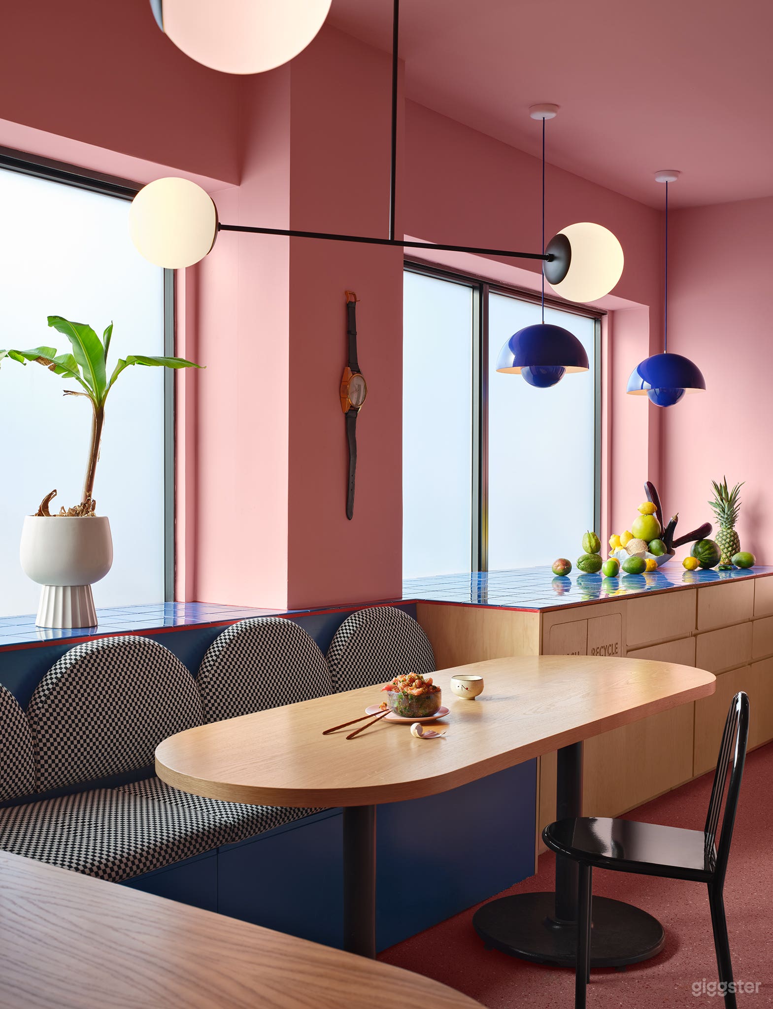 Surreal Pink Lounge with Mirrored Bathroom Photo 4