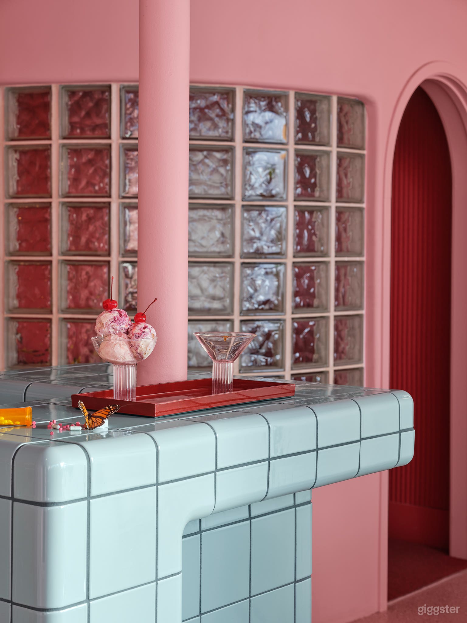 Surreal Pink Lounge with Mirrored Bathroom Photo 3