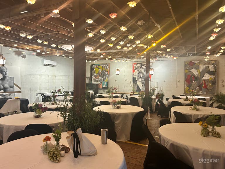  Multifunctional Space: An Industrial, Artsy Gem 