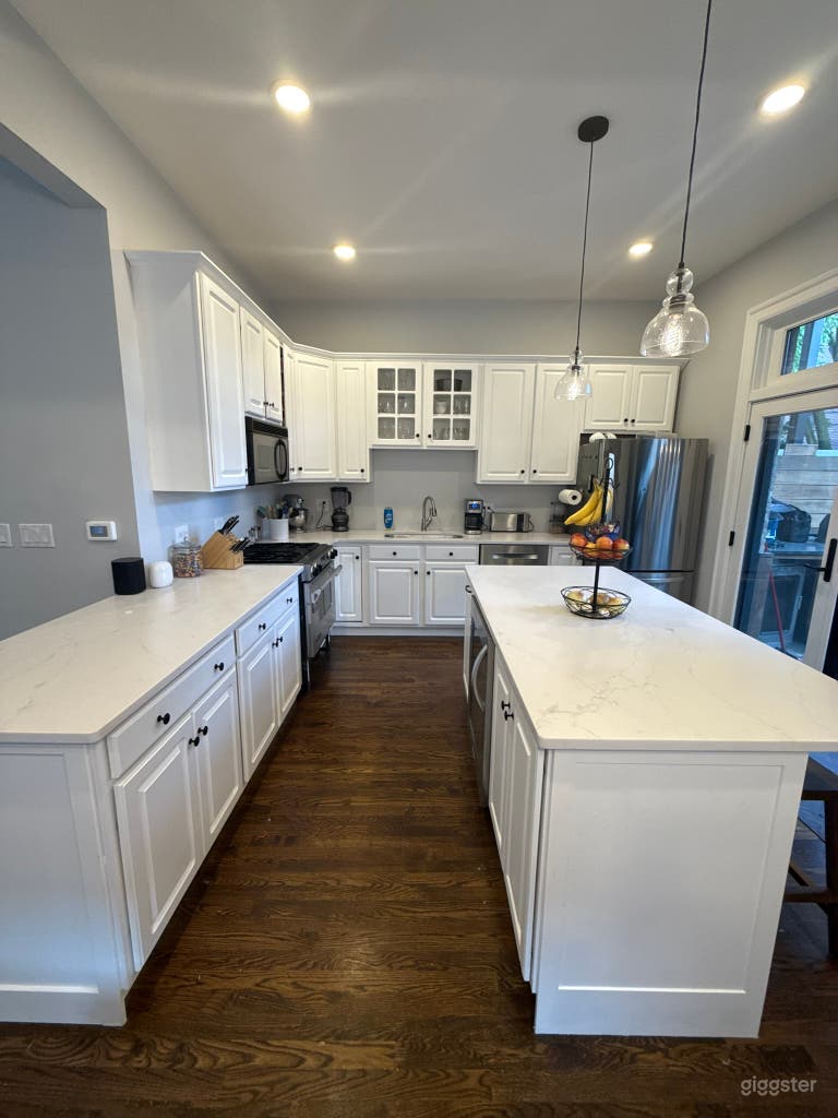  LP Victorian Brick Home with Modern Interior 