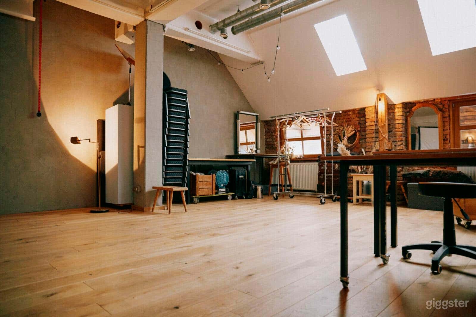 Historischer Studio-Standort mit Bauernhof-Flair in der Stadt! Foto 3
