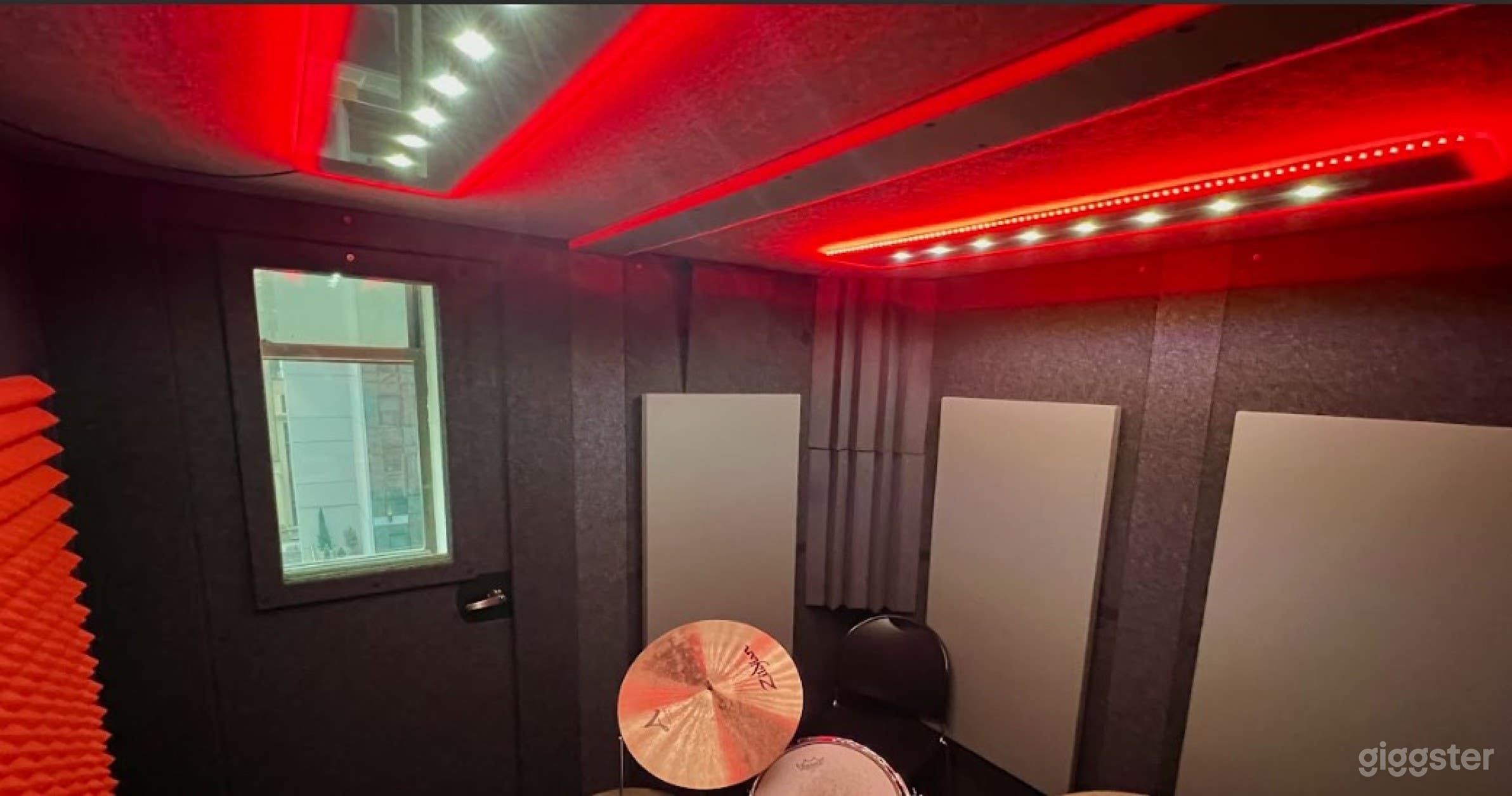 Drum Booth Photo 1