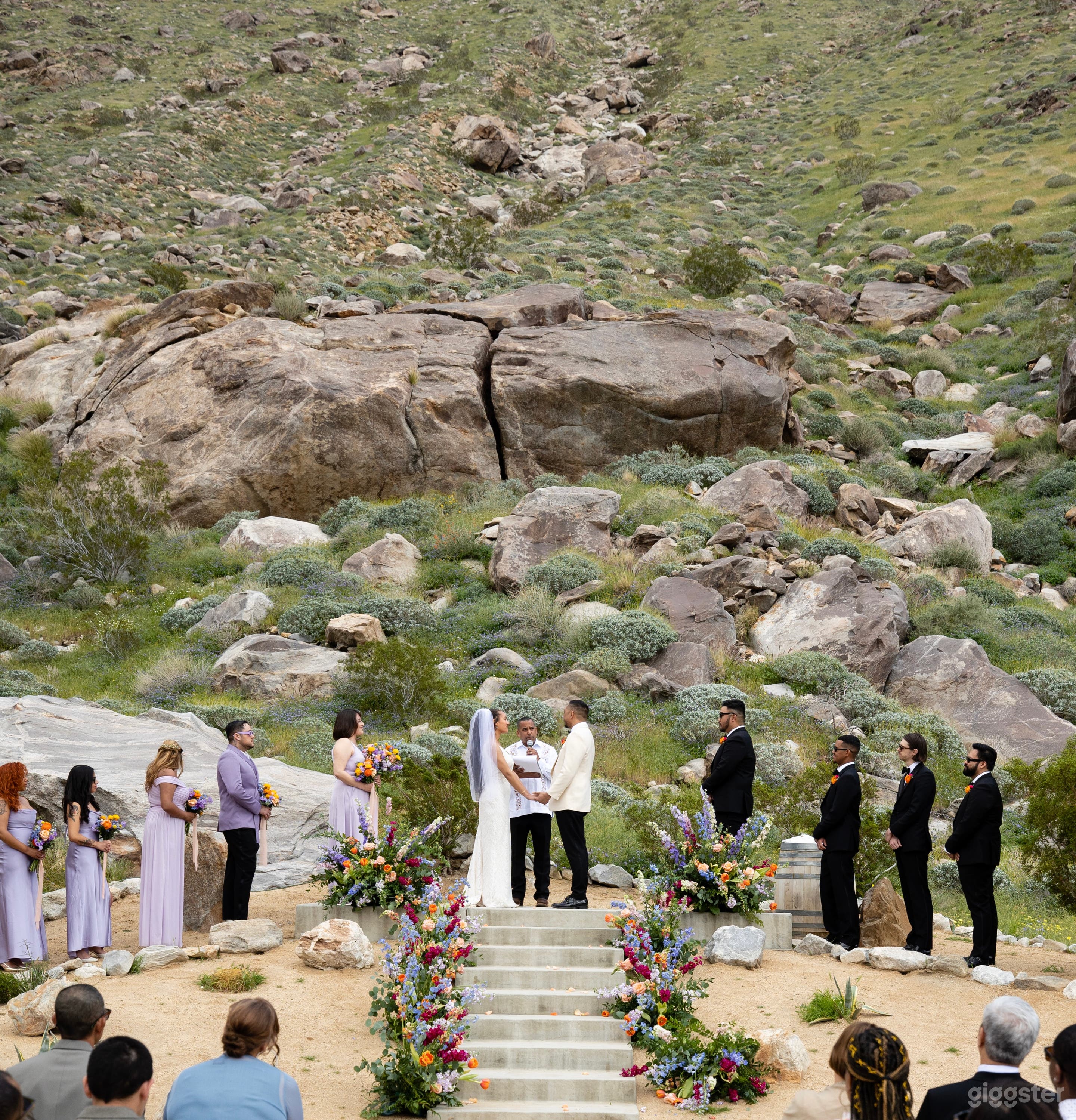 Rustic Ranch in The Tranquil Palm Springs Desert   Photo 4