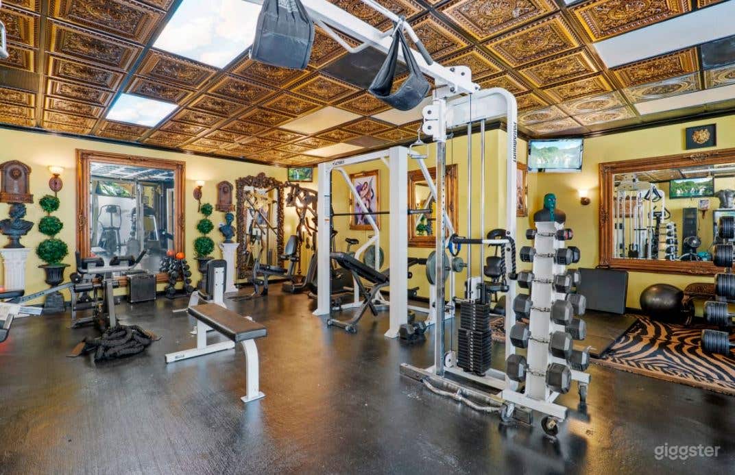 One of the Most Beautiful and Classy Gyms in LA Photo 3