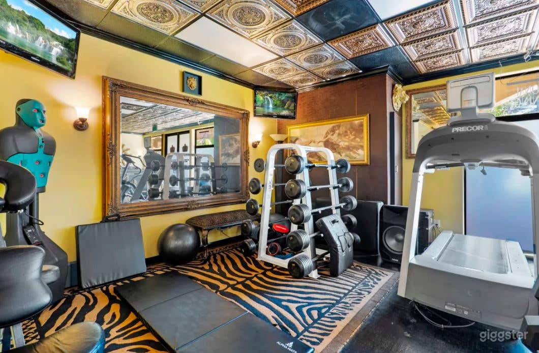 One of the Most Beautiful and Classy Gyms in LA Photo 4