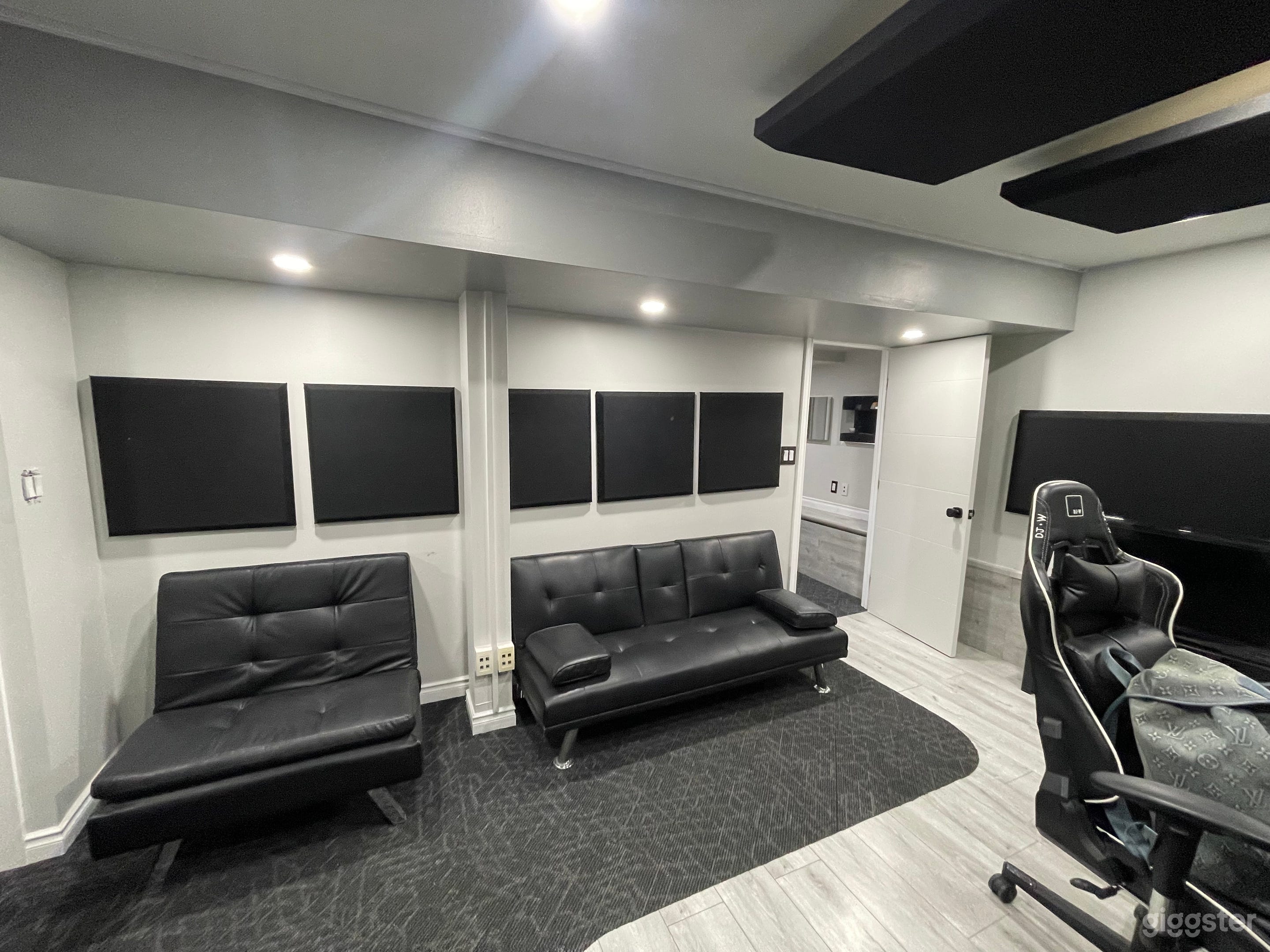 Midtown Creative Studio: 24/7 Access Photo 1