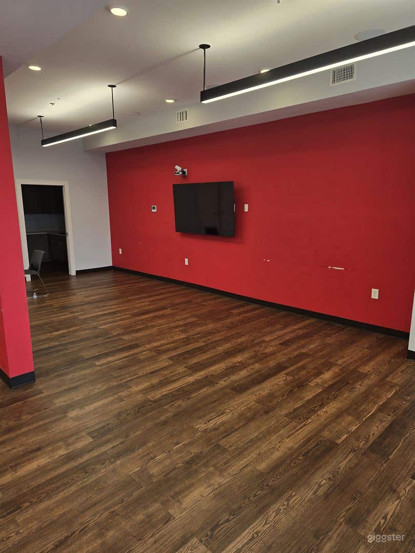 Modern &amp; Versatile Event Space in DC Photo 3