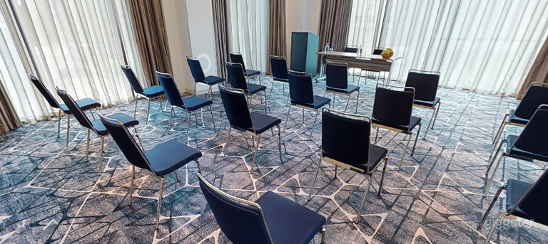  Foster & Robinson Room 