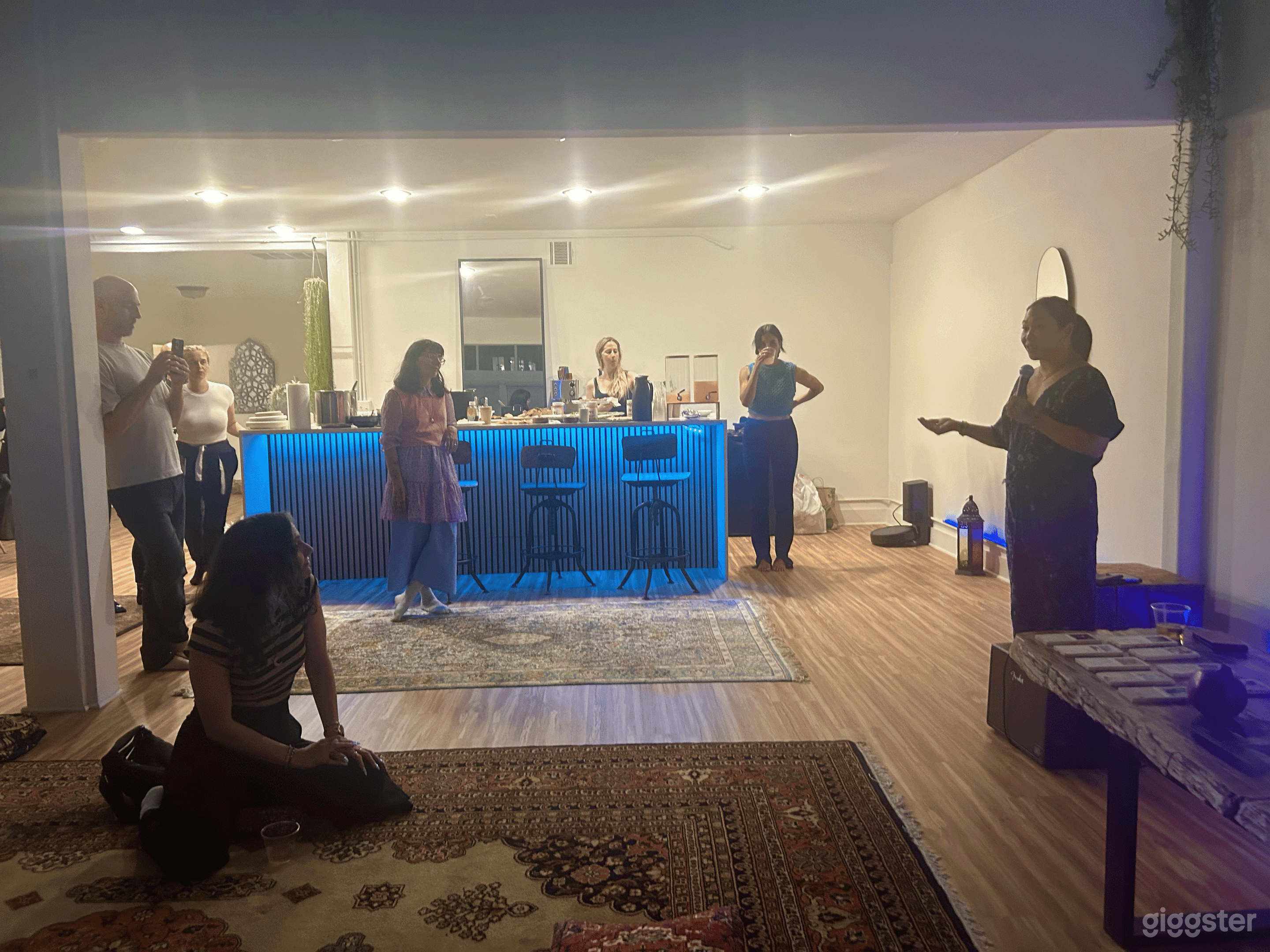 Historic Creative Sanctuary w/ Loft &amp; Arched Windows Photo 2