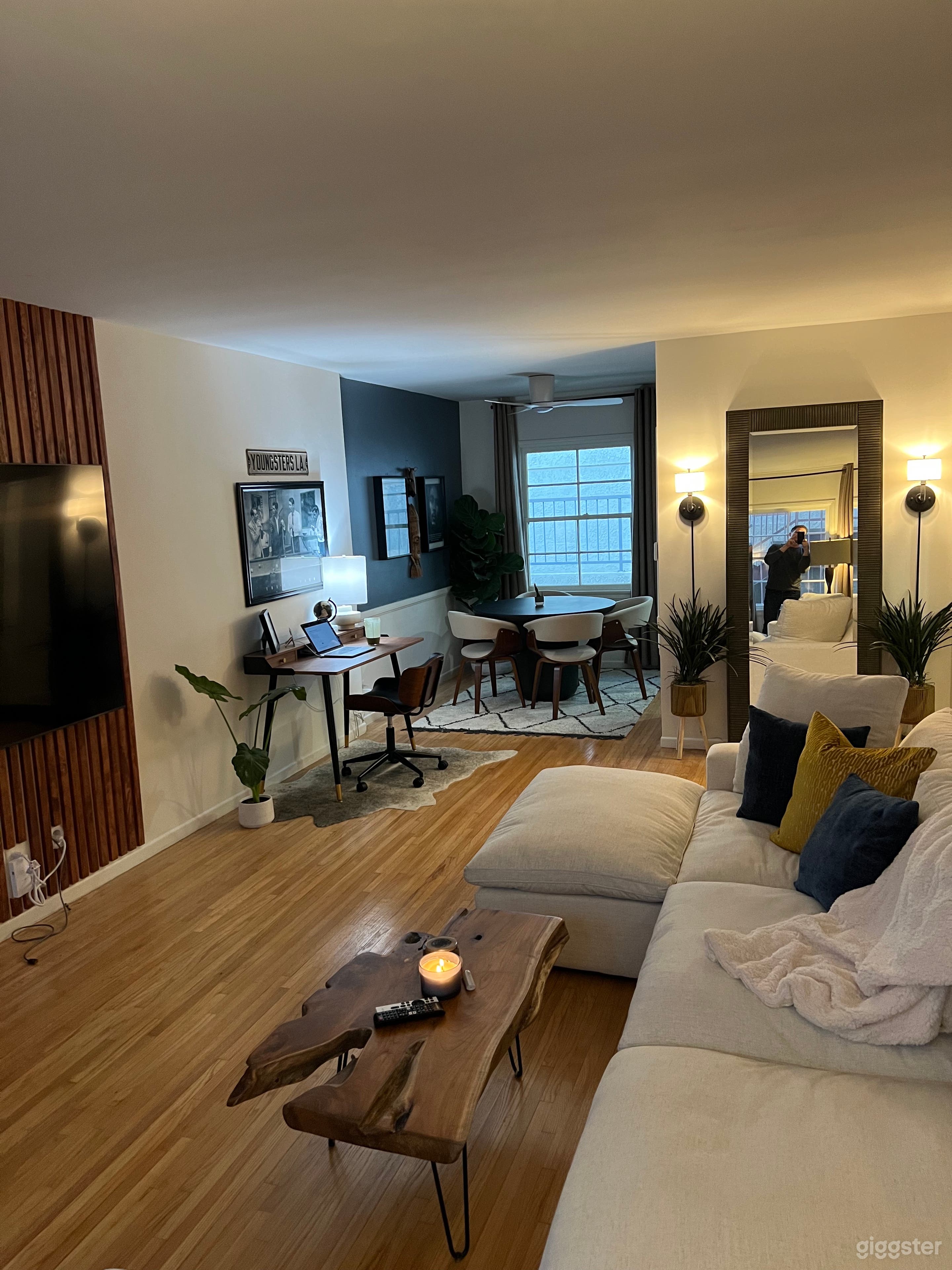 One Bedroom private entrance apartment Photo 1